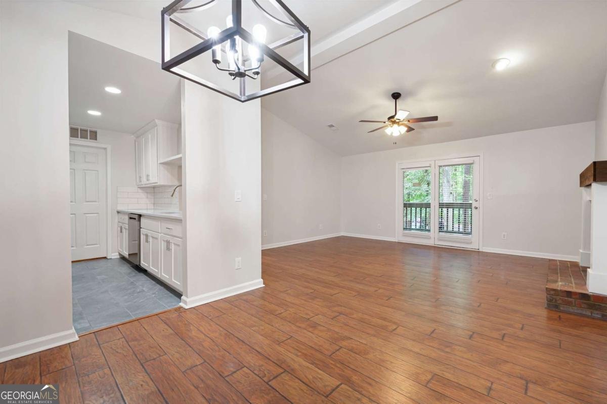 508 Warm Springs Circle Roswell - 12