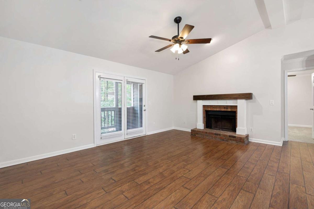 508 Warm Springs Circle Roswell - 6