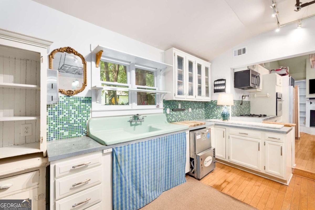3270 Connally Street Atlanta - 24