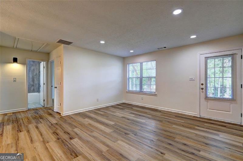 2024 COLLIER Circle Decatur - 7