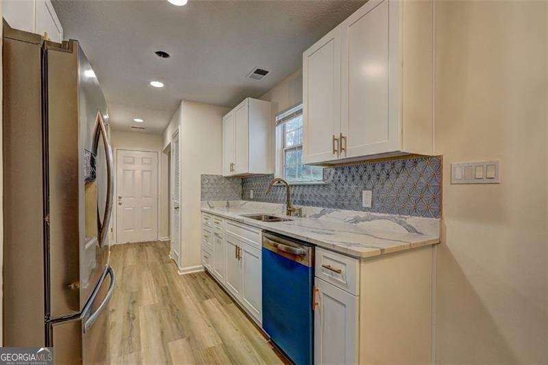 2024 COLLIER Circle Decatur - 9