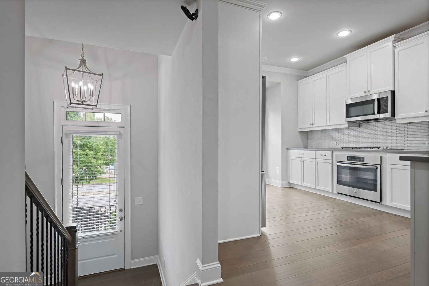 1096 Township Square Alpharetta - 2