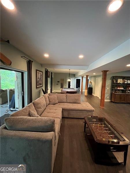 6115 Reives Road Cumming - 45