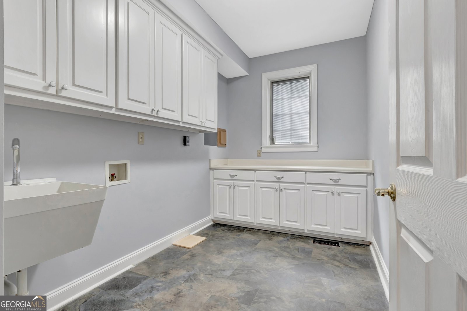 209 Canterbury Drive Lagrange - 3