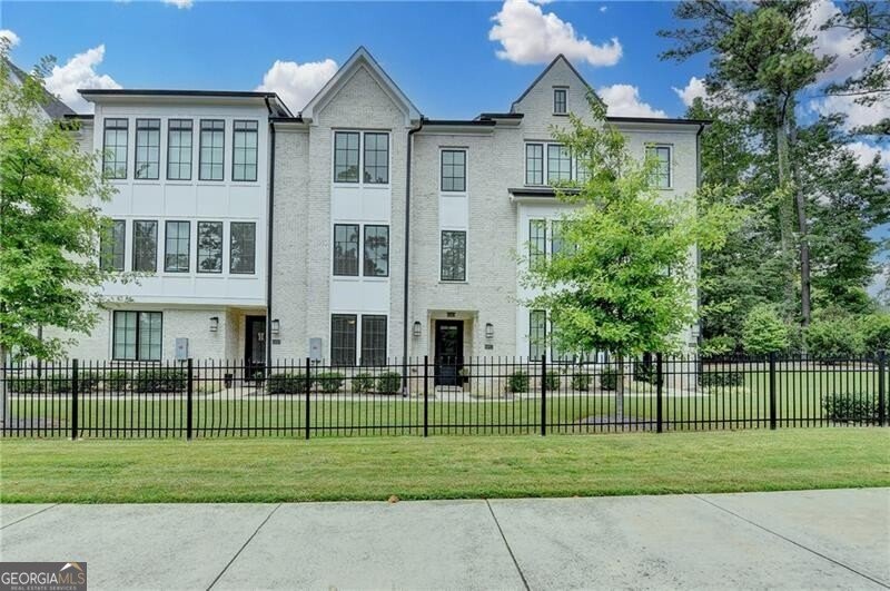 6892 Roswell Road Atlanta - 10