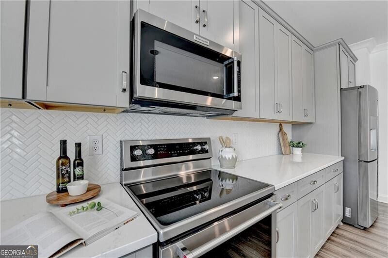 6892 Roswell Road Atlanta - 23