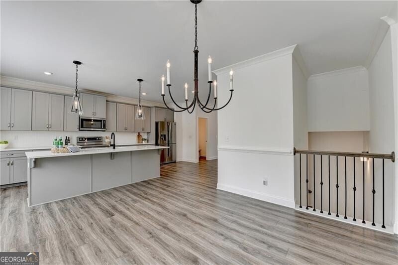 6892 Roswell Road Atlanta - 27