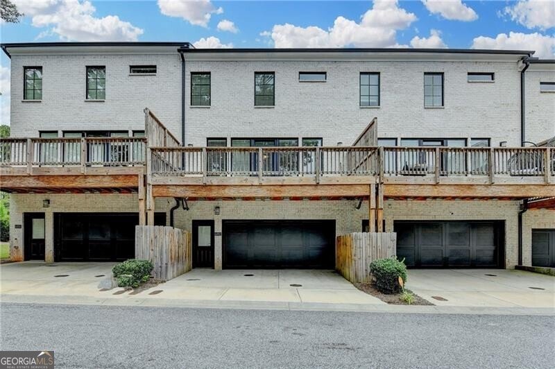6892 Roswell Road Atlanta - 48