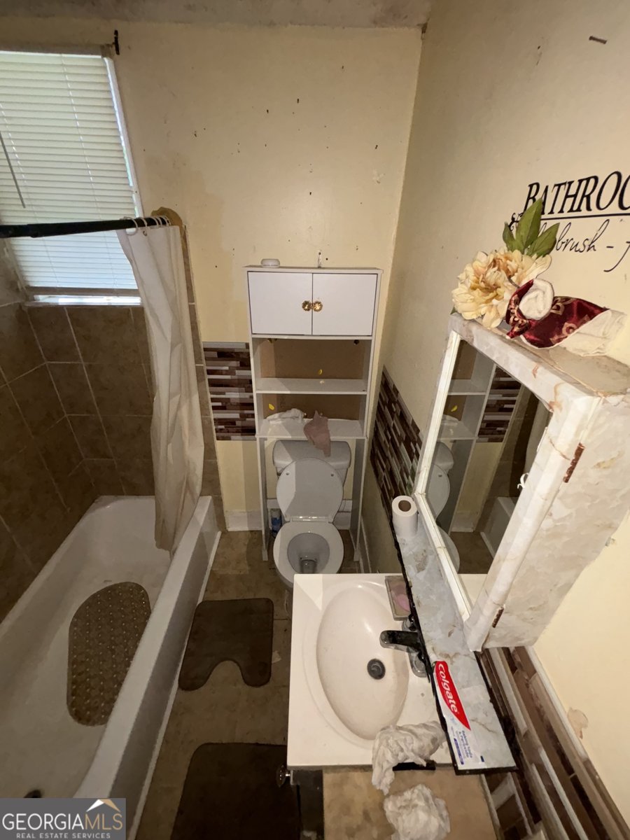 875 Perry Drive Macon - 5