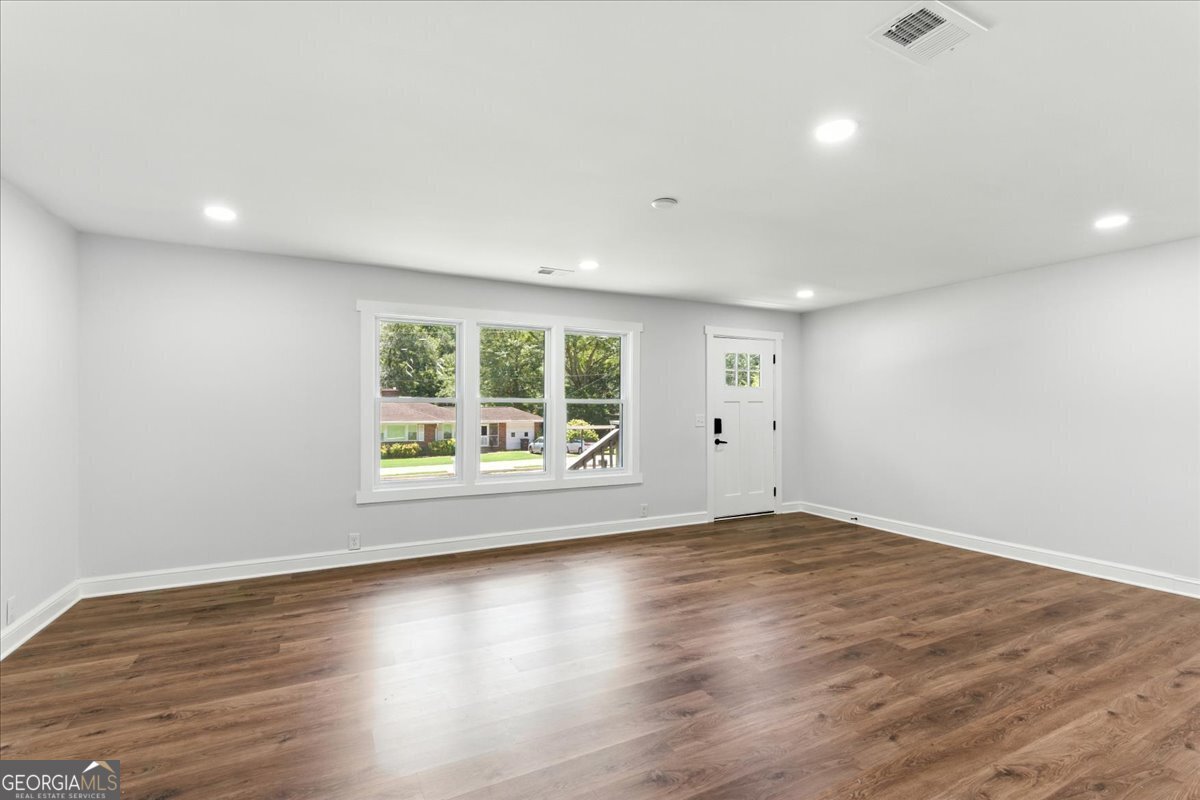 4274 Pineview Drive Powder Springs - 7
