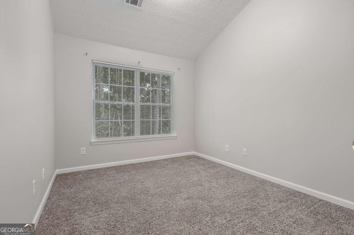 647 Kenridge Drive Suwanee - 14