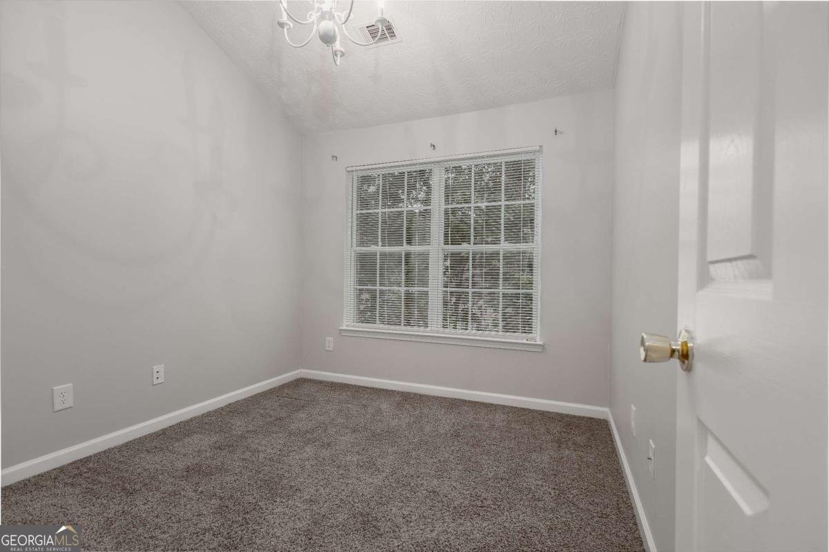 647 Kenridge Drive Suwanee - 21
