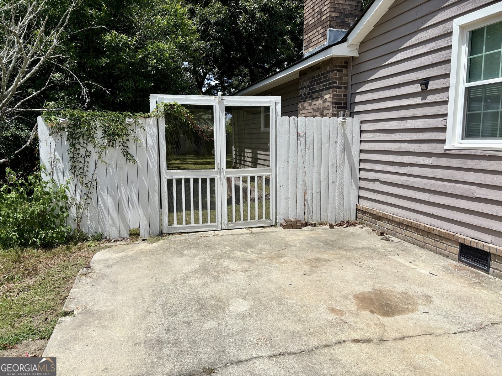 708 Virginia Avenue Glennville - 27