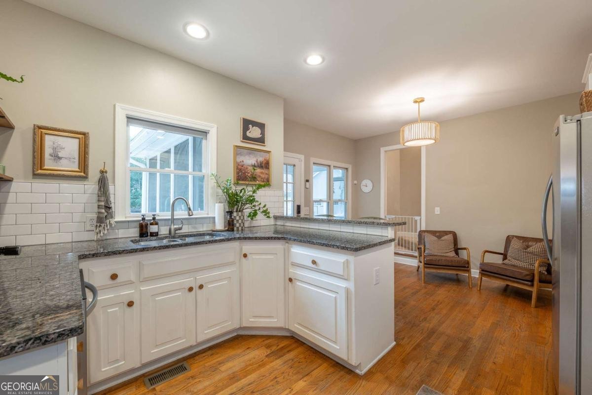 1514 Palm Street Canton - 13