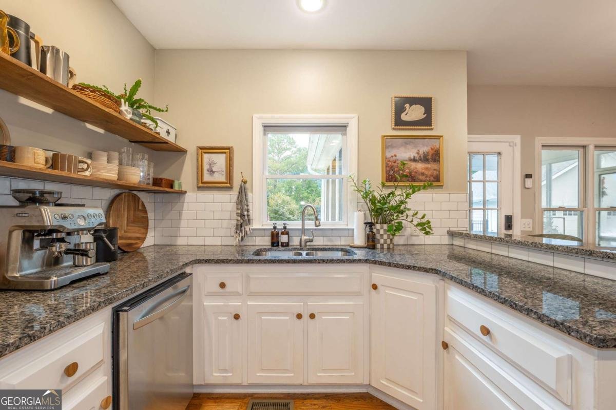 1514 Palm Street Canton - 15