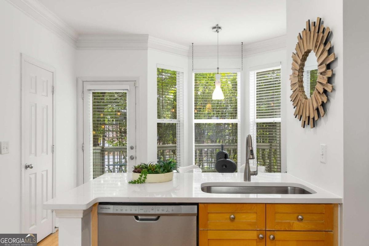 951 Glenwood Avenue Atlanta - 9