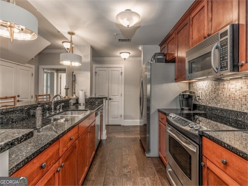 1090E Tailwater Greensboro - 10
