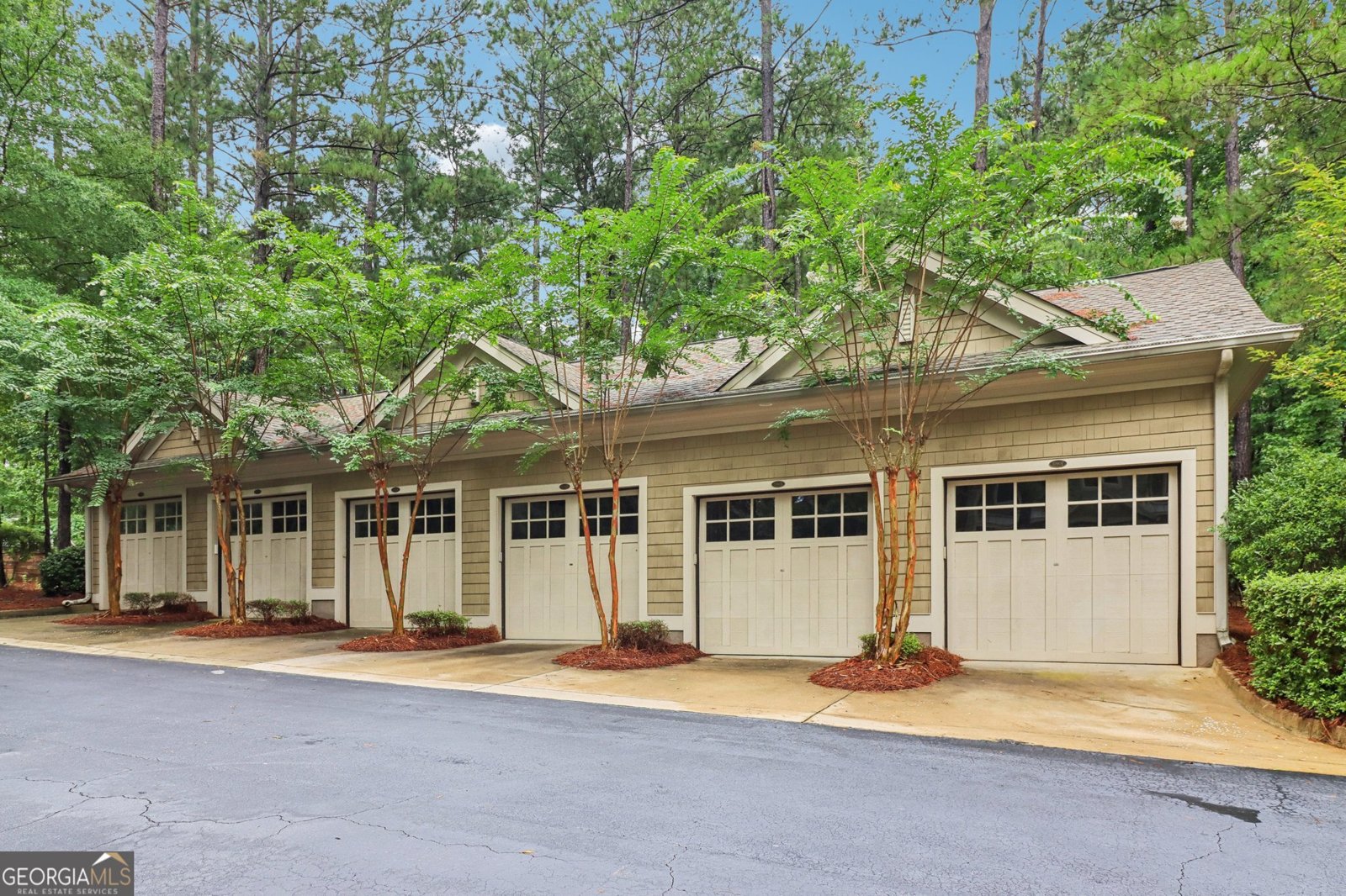 1090E Tailwater Greensboro - 21