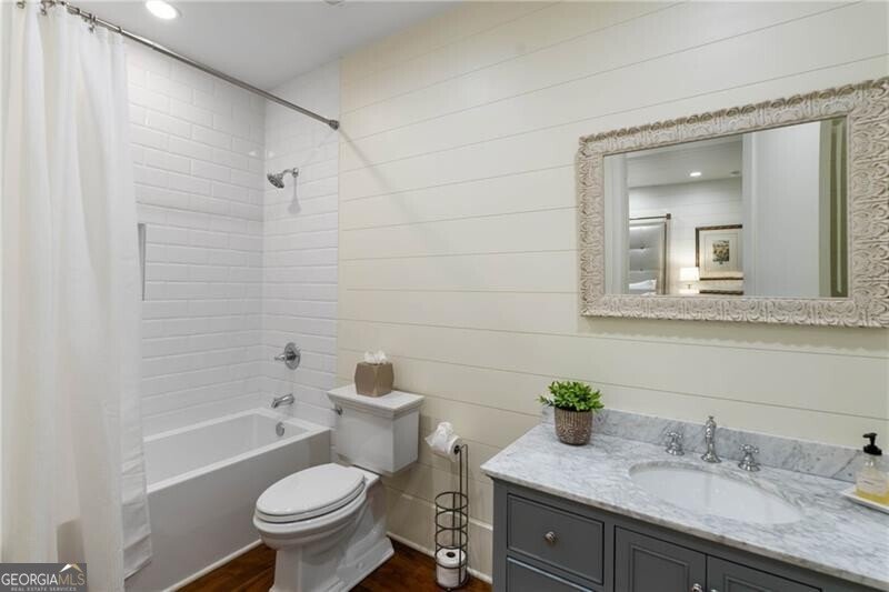 5360 Lake Forrest Drive Atlanta - 56