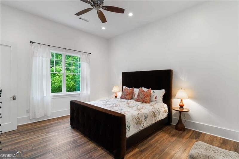 5360 Lake Forrest Drive Atlanta - 65