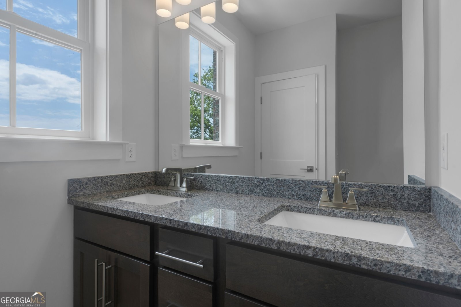 921 Echo Park Drive Suwanee - 13