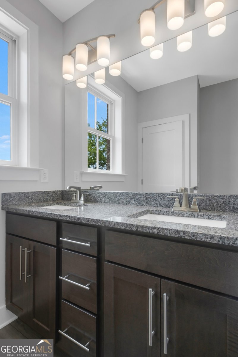 921 Echo Park Drive Suwanee - 14