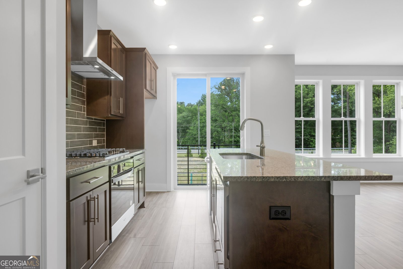 921 Echo Park Drive Suwanee - 25