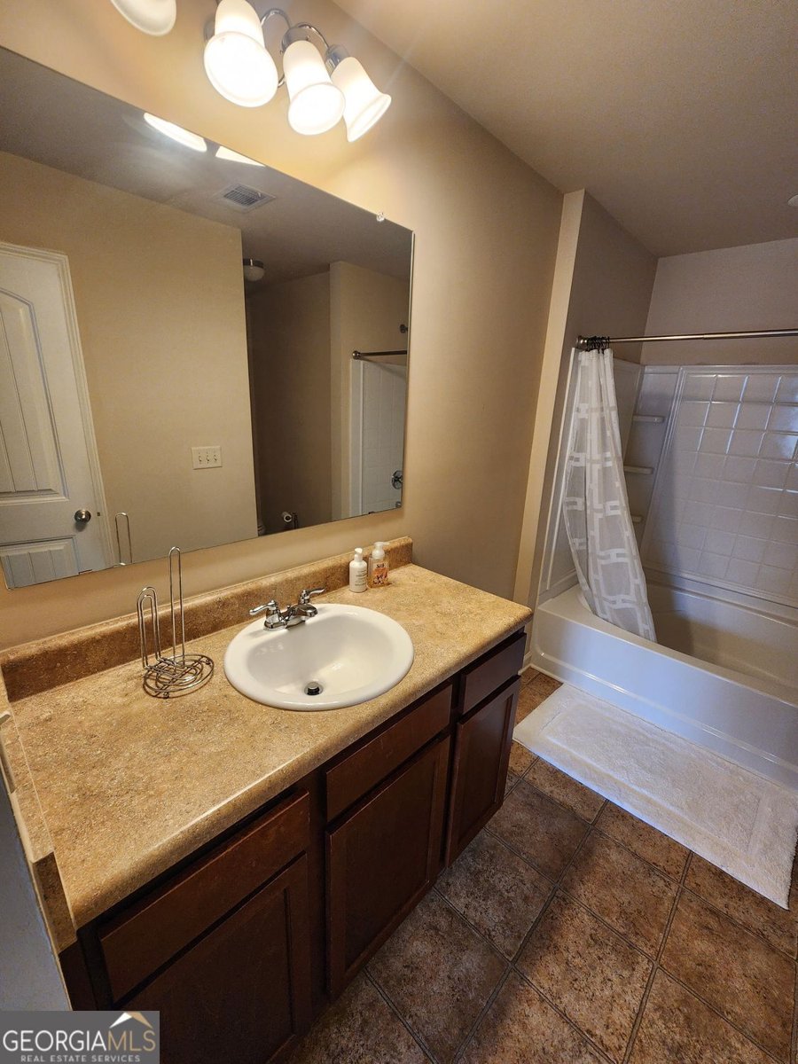 805 Pleasant Hill Road Lilburn - 38