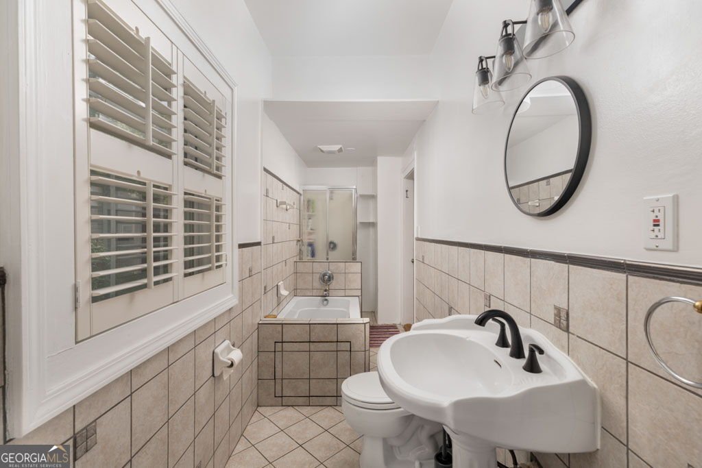 941 Park Place Macon - 28