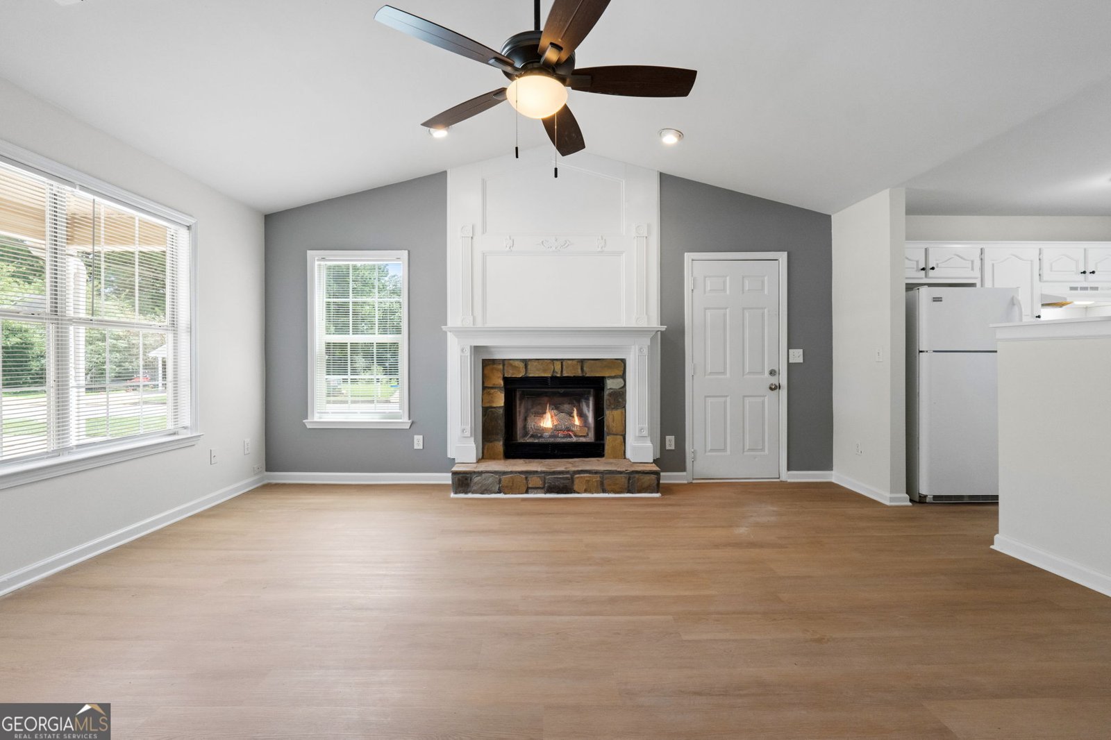 1501 Hampton Court Hampton - 1