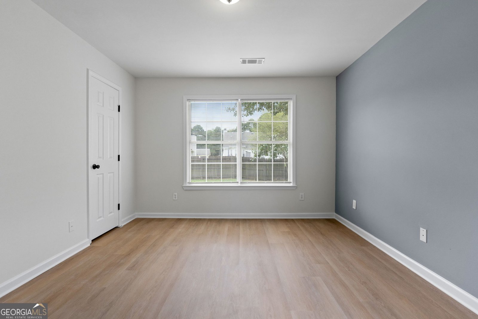 1501 Hampton Court Hampton - 12