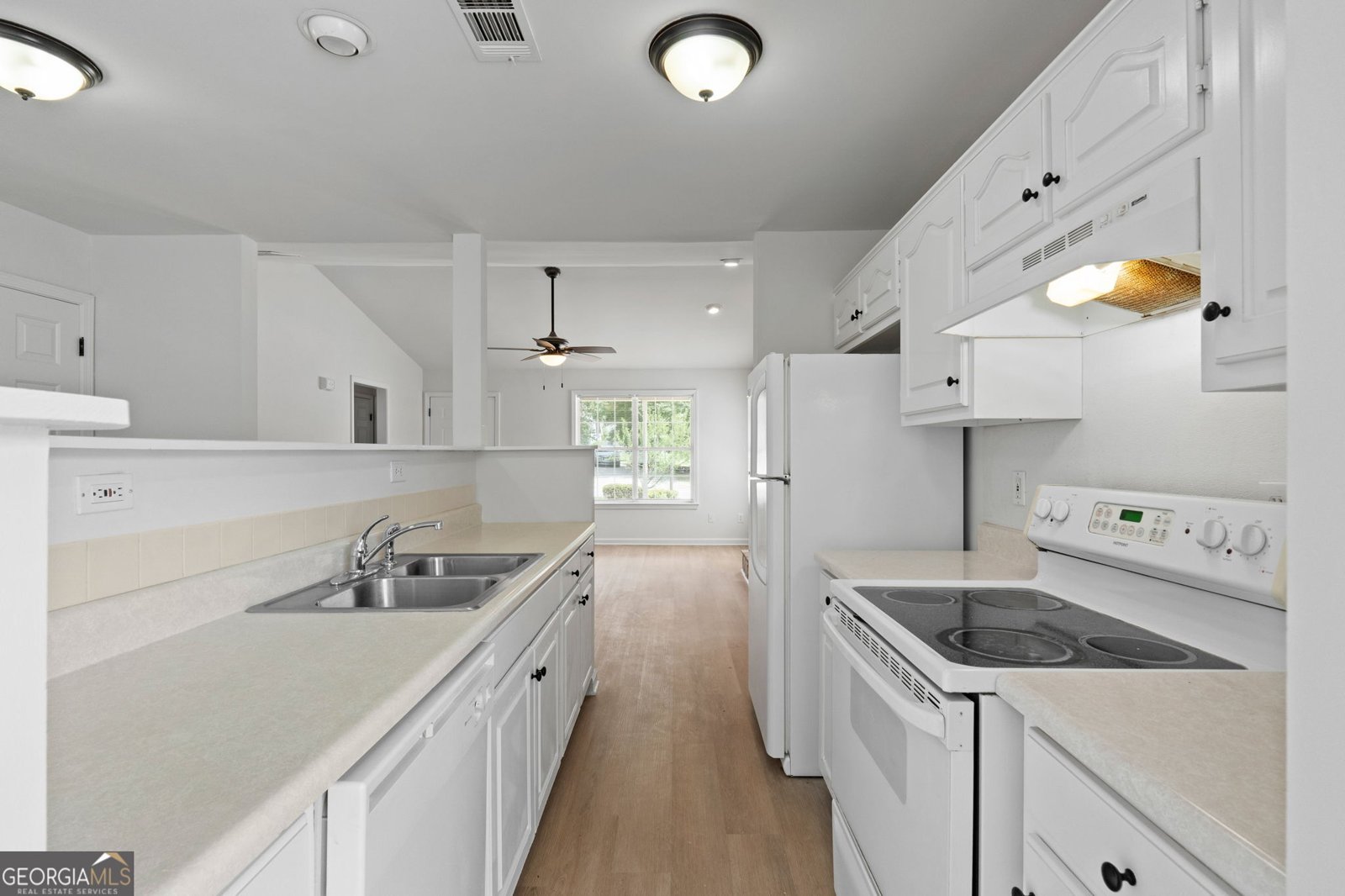 1501 Hampton Court Hampton - 5