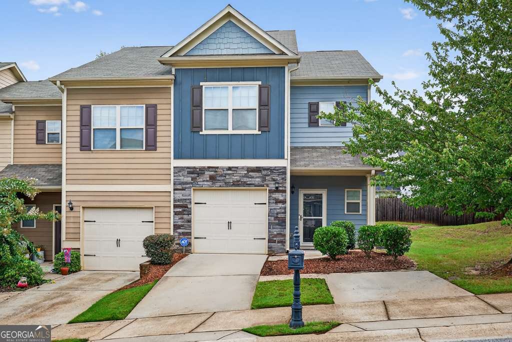 256 Valley Crossing Canton - 1