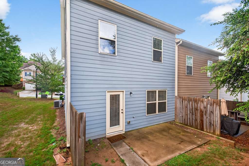 256 Valley Crossing Canton - 43
