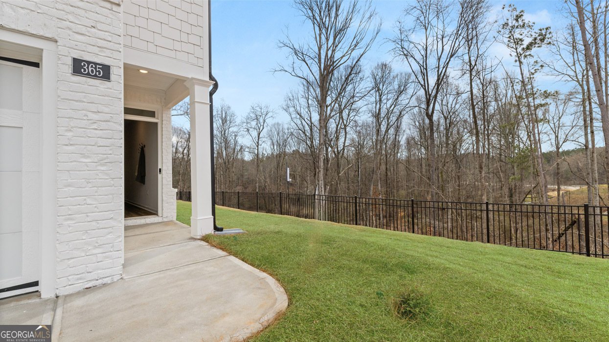 278 Sound Circle Stockbridge - 20