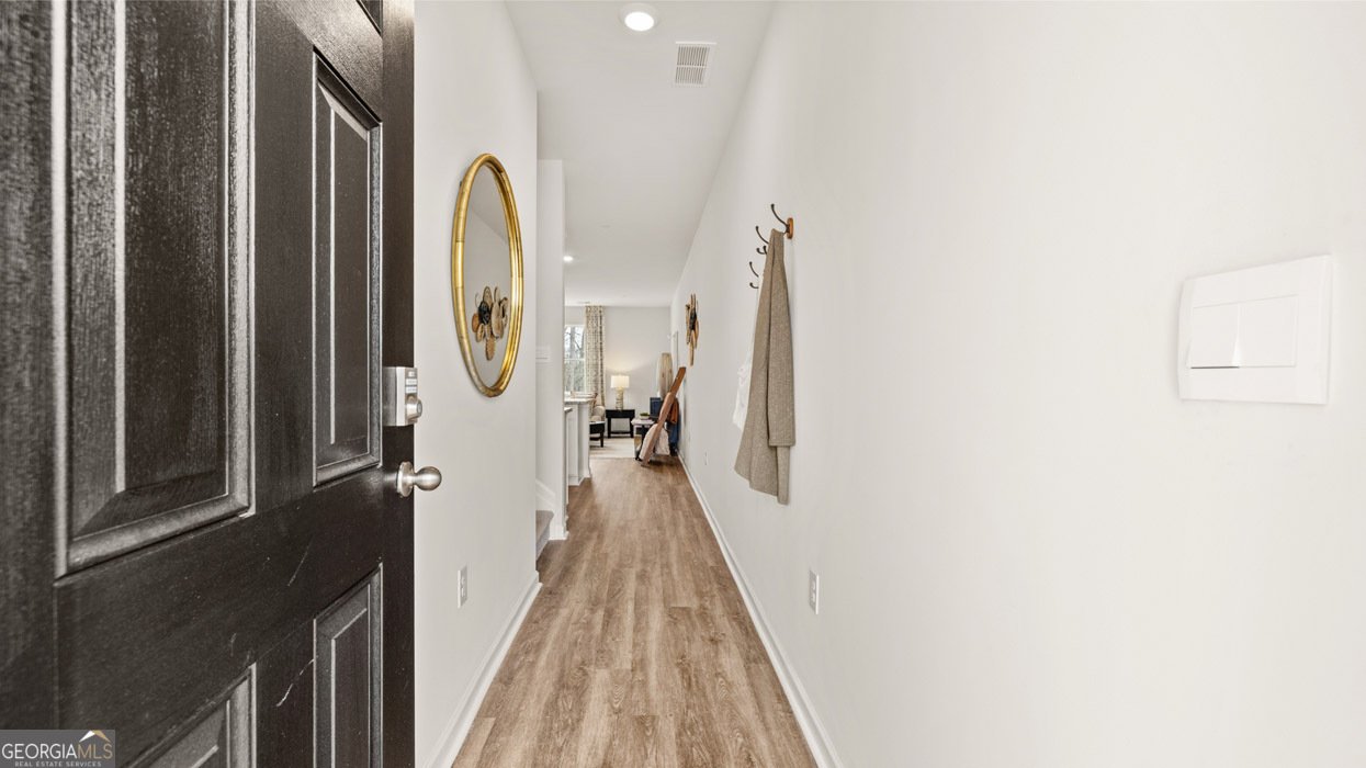286 Sound Circle Stockbridge - 1