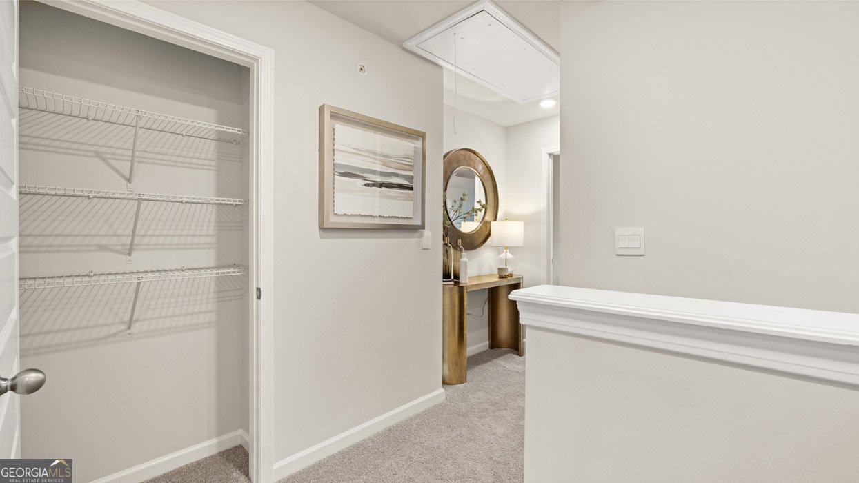 286 Sound Circle Stockbridge - 22