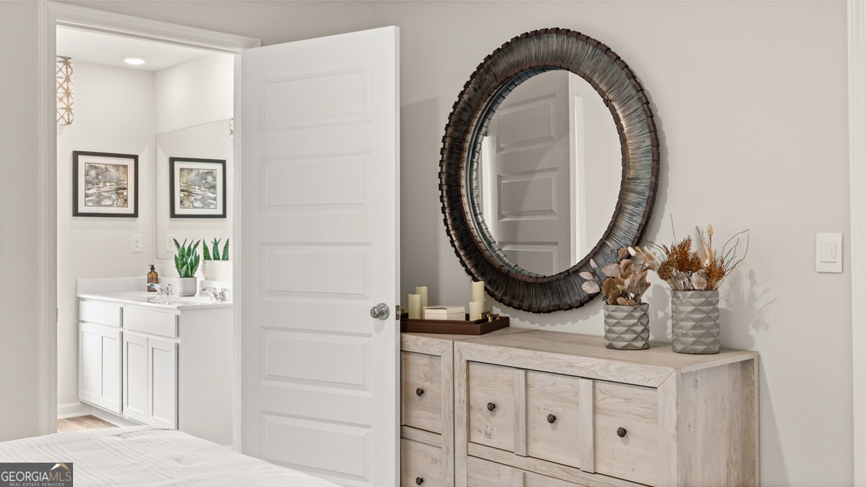 286 Sound Circle Stockbridge - 26