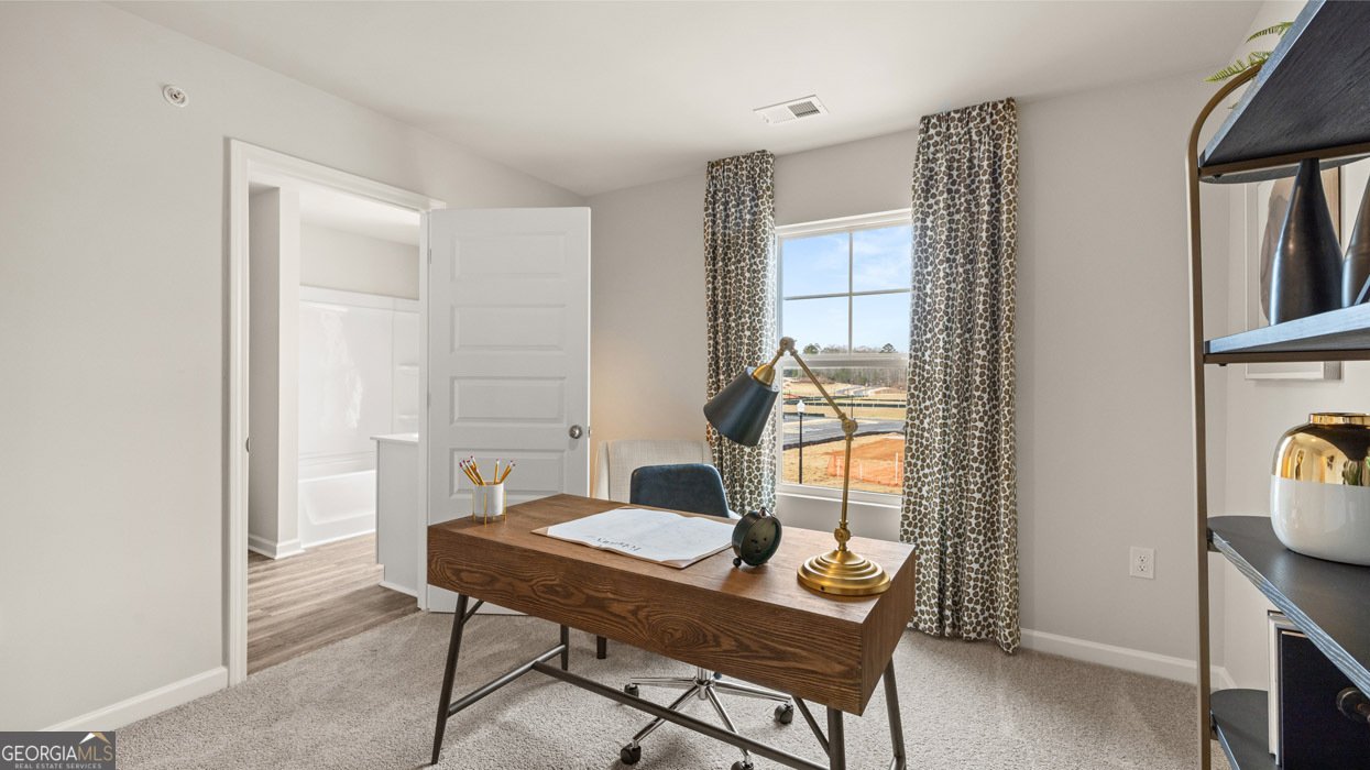 286 Sound Circle Stockbridge - 33
