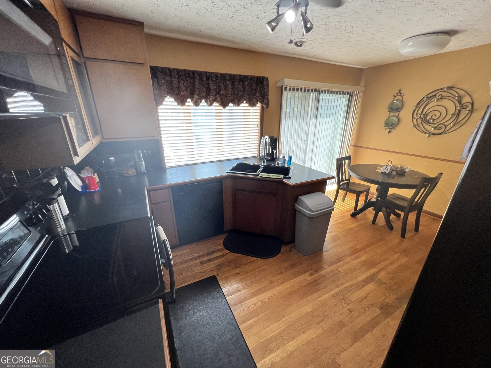 3298 Drummond Drive Stone Mountain - 2