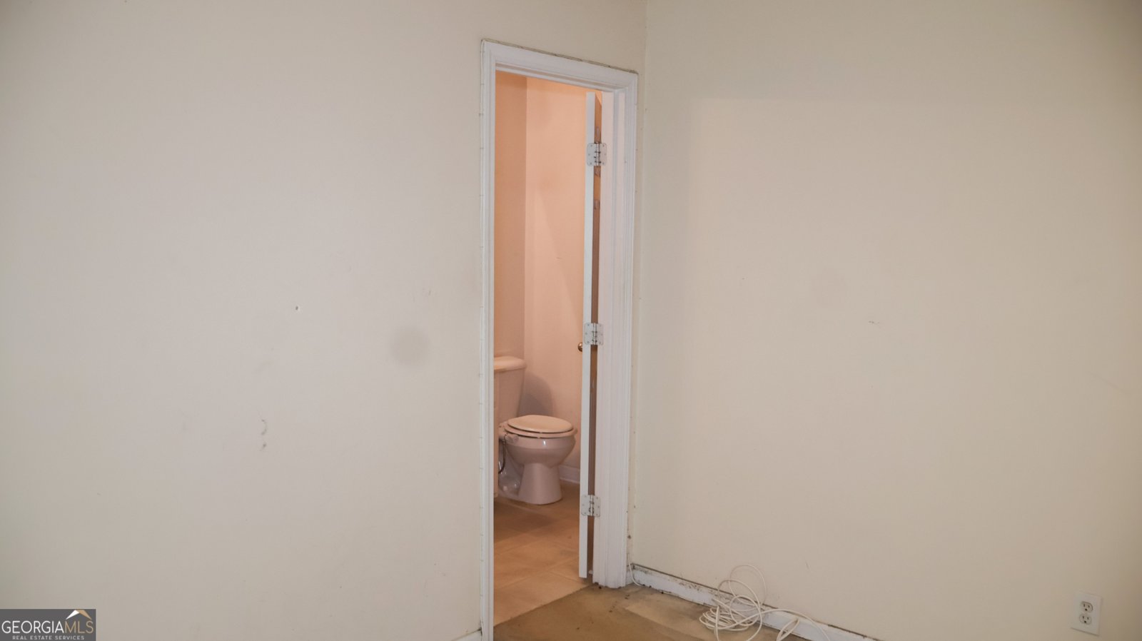 765 Crestwell Circle Atlanta - 25
