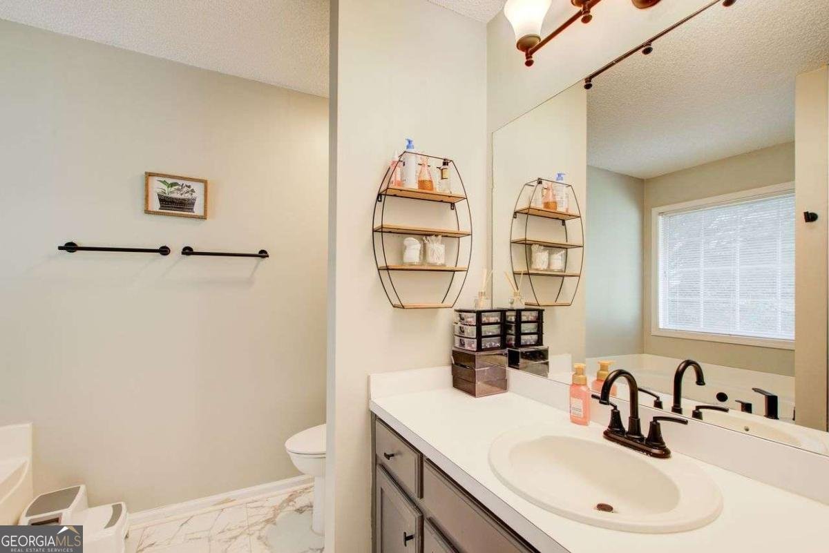2585 Freemans Walk Drive Dacula - 16