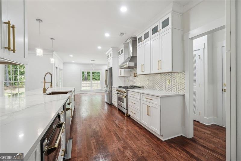 4566 Town Manor Drive Douglasville - 19