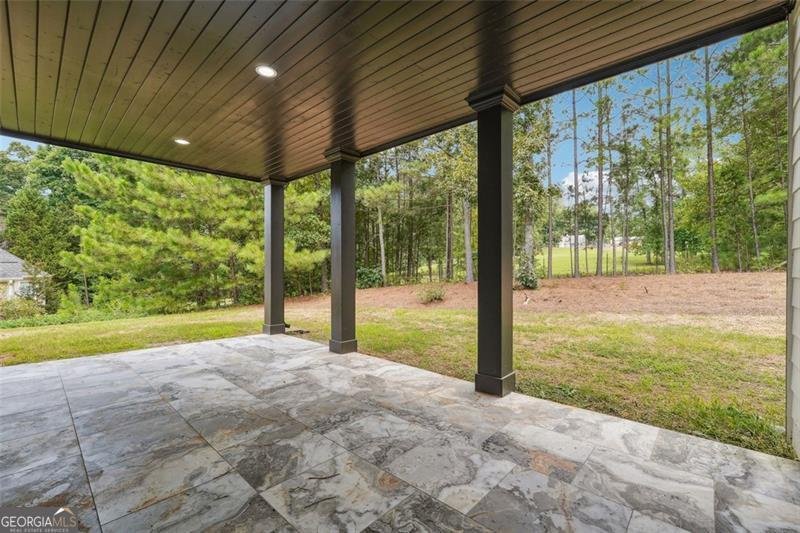 4566 Town Manor Drive Douglasville - 23