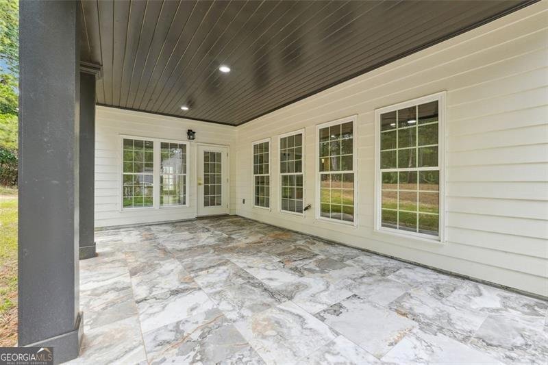 4566 Town Manor Drive Douglasville - 24