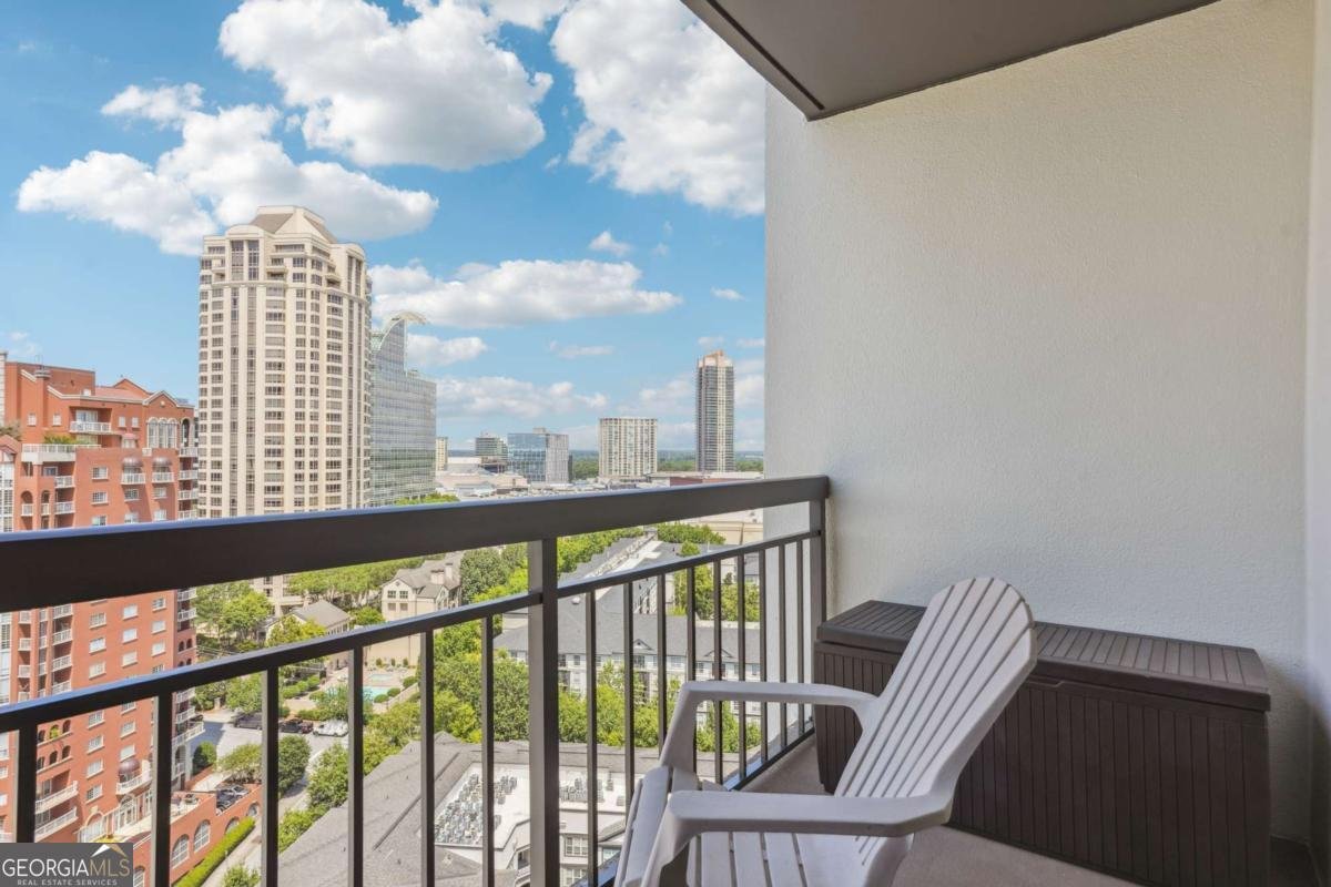 3481 Lakeside Drive Atlanta - 2