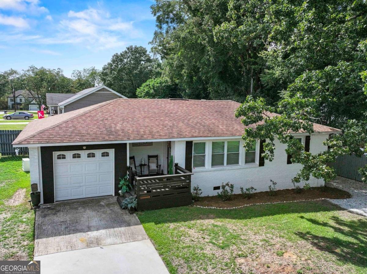 238 West Midland Avenue Winder - 2