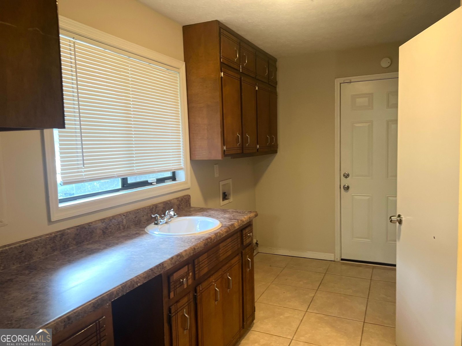 1459 Hidden Hills Parkway Stone Mountain - 9