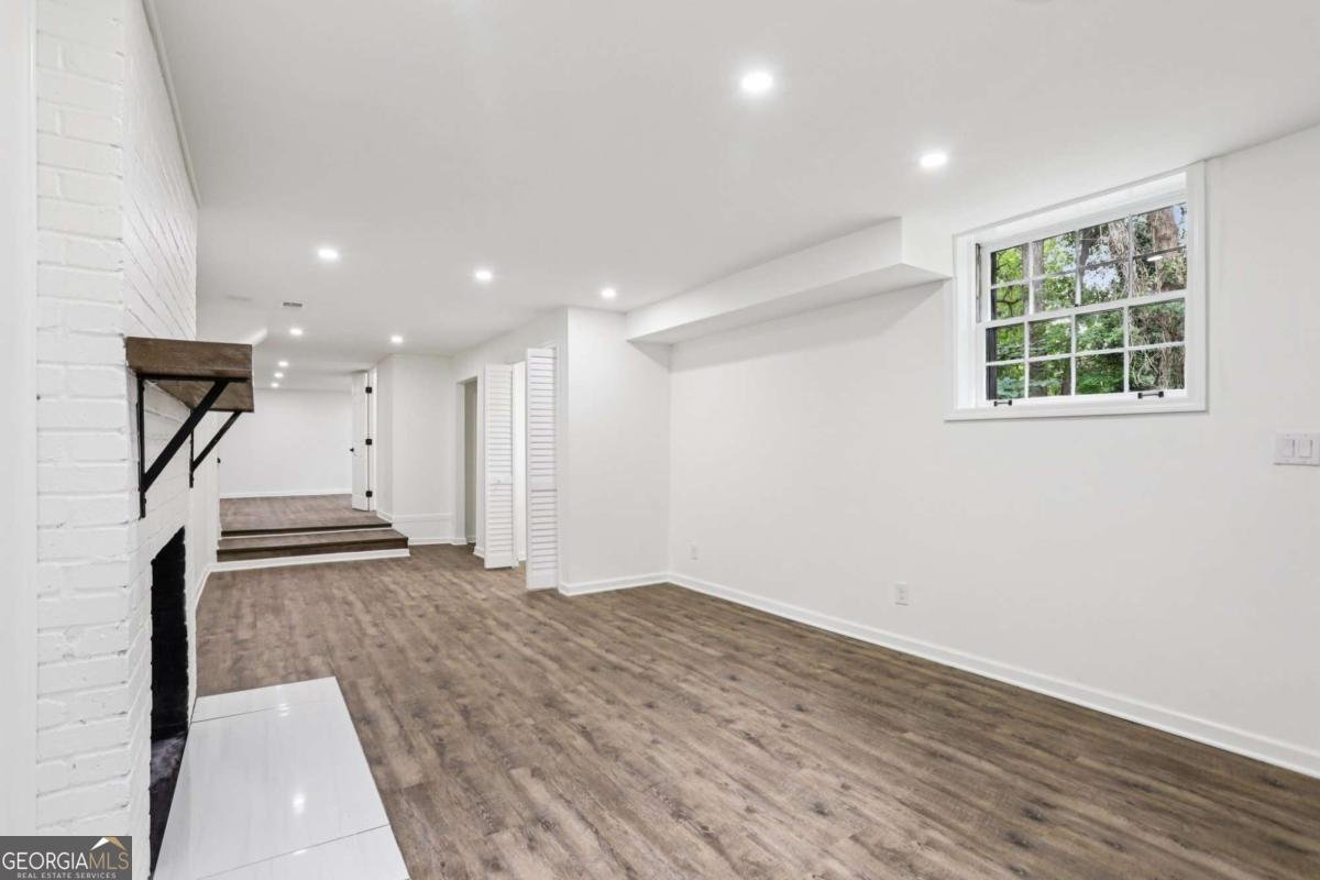 335 Amberidge Trail Atlanta - 30