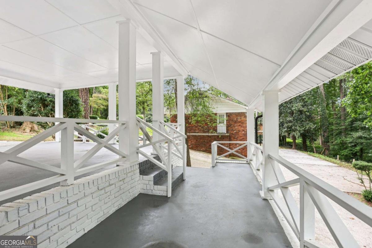 335 Amberidge Trail Atlanta - 33